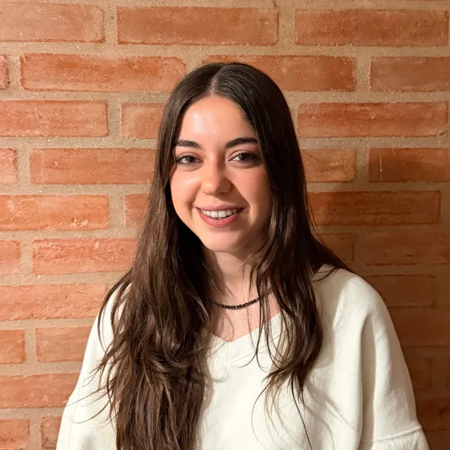 Lucia Corro